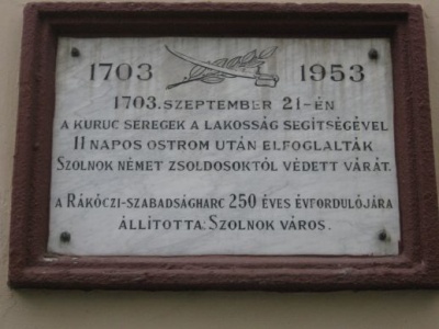 11-avar1_400